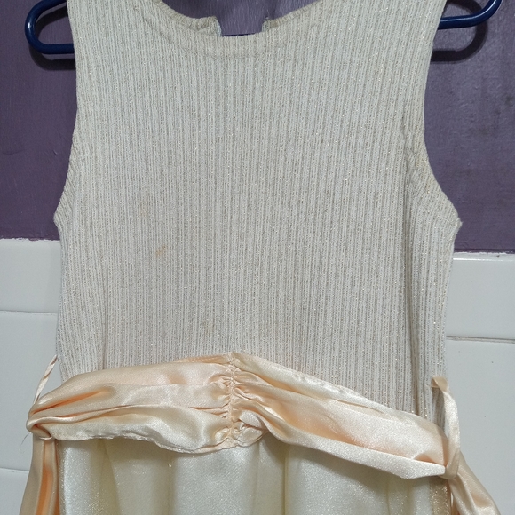 Young land girls size 7 brownish tan color formal ribbon tie dress - Picture 2 of 6